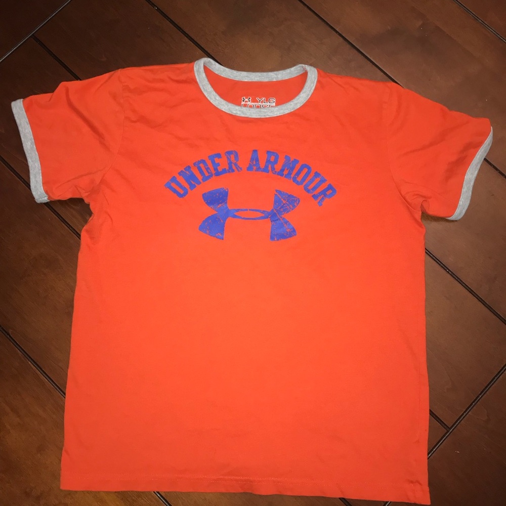 Youth Large Under Armour T-shirt
